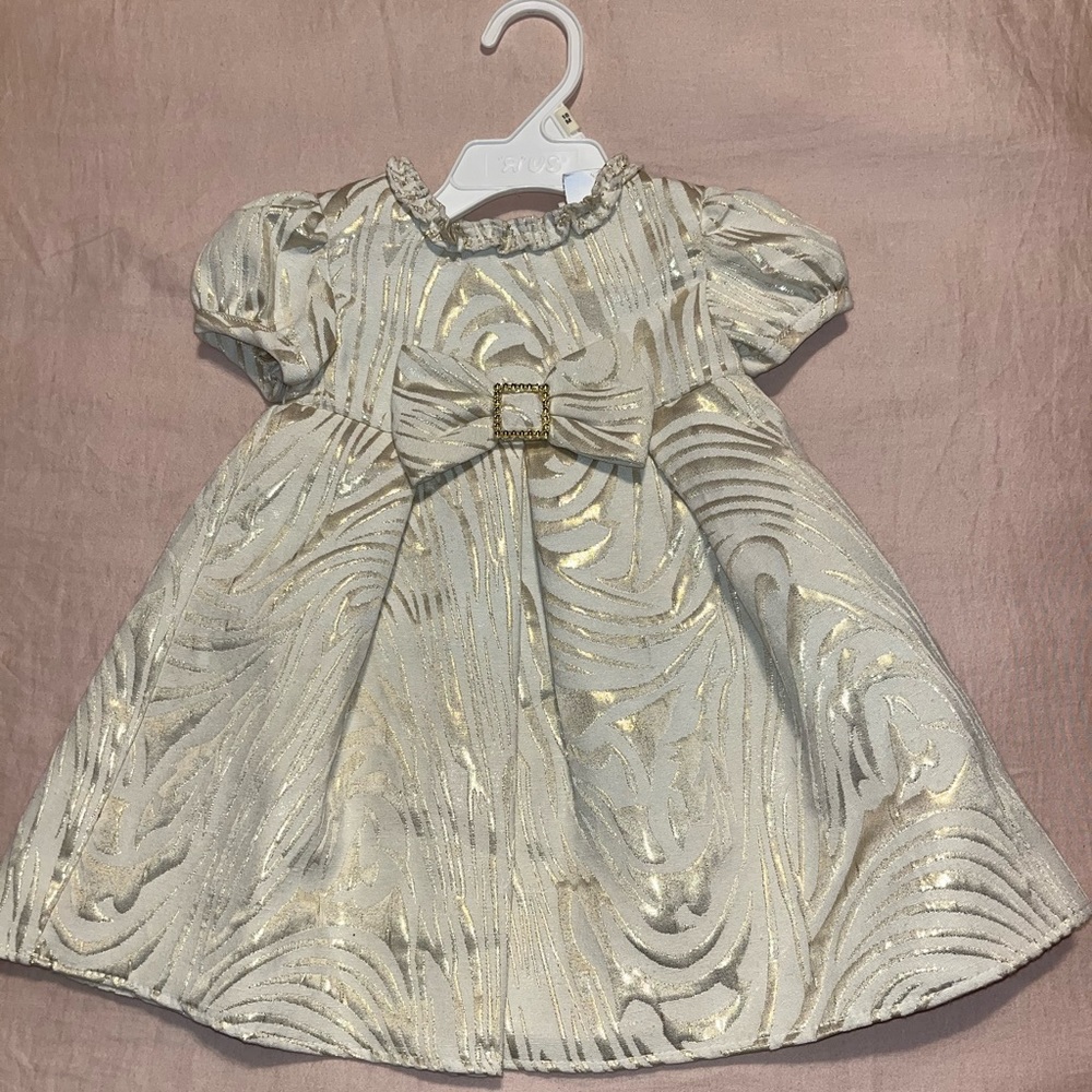Toddler 18M NWT dress
